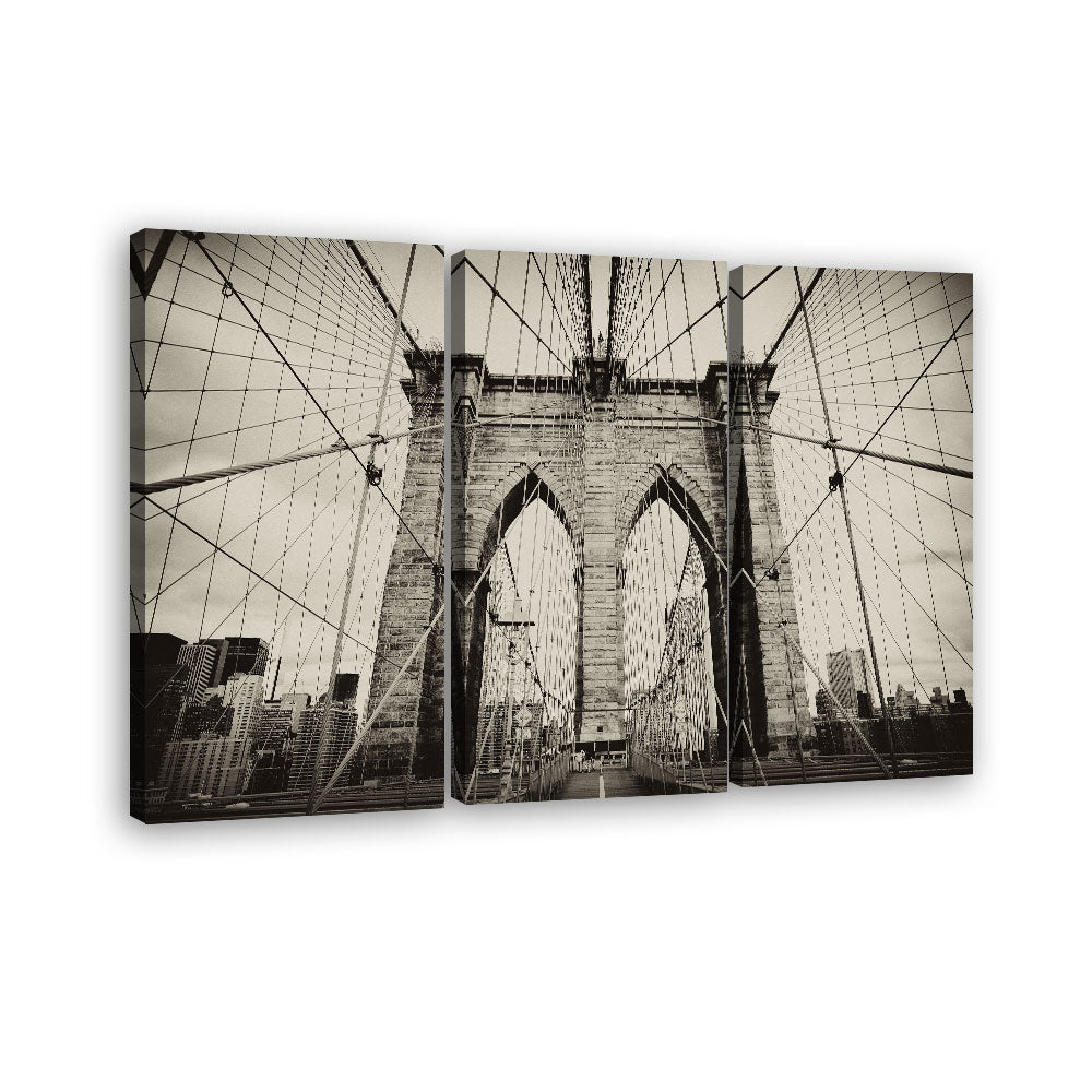 Brooklyn Bridge Canvas Wall Art