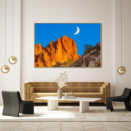 Red Rock Moonrise Canvas Wall Art - A Stunning Tribute To Nature's Majesty