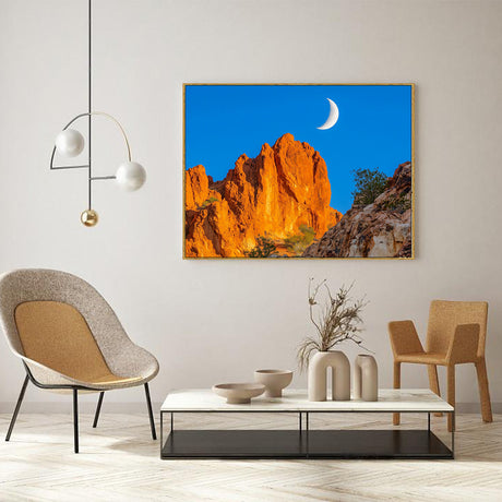 Red Rock Moonrise Canvas Wall Art - A Stunning Tribute To Nature's Majesty