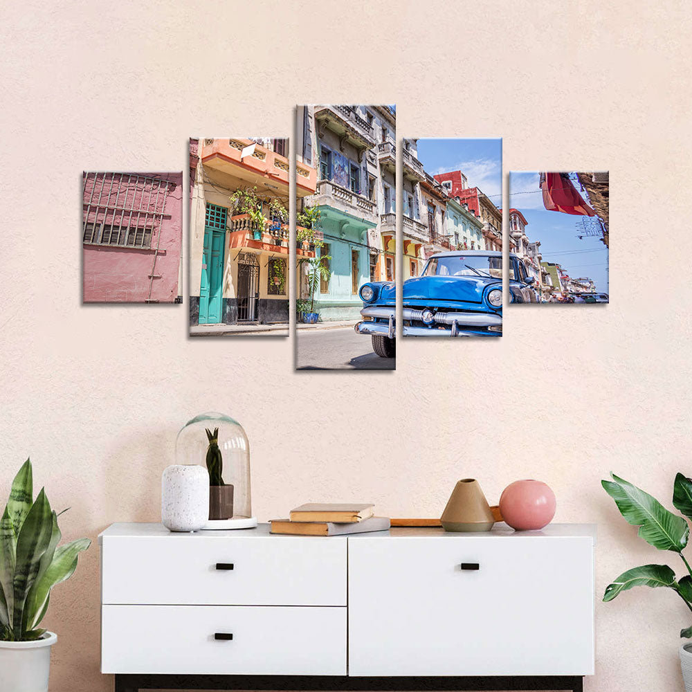 Vintage Car In Havana Street Canvas Wall Art